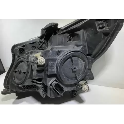 00046028 фара передняя Mercedes-Benz Vito Viano W447 2018