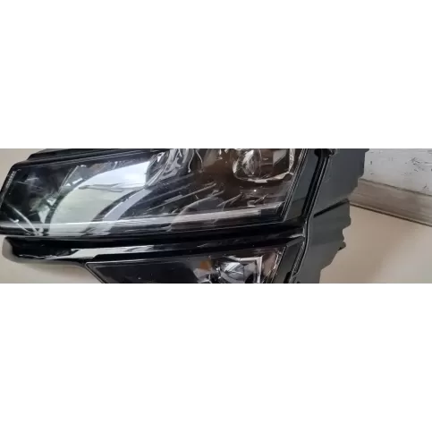 0020517507 фара передняя Skoda Karoq 2017