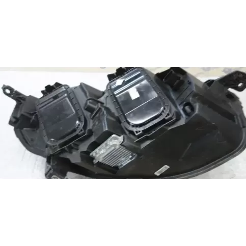 0021827501 фара передняя Opel Zafira C 2020