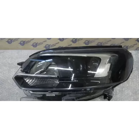 0021827501 фара передняя Opel Zafira C 2020