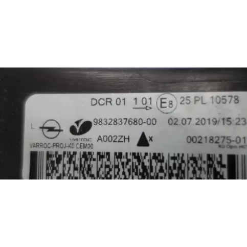 0021827501 фара передняя Opel Zafira C 2020