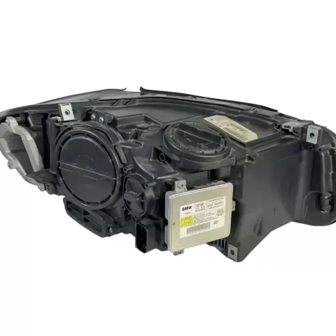 00320683 фара передняя BMW 5 F10 F11 2011