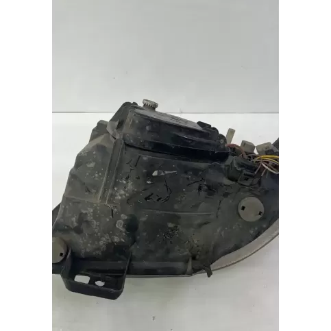 02A01185207 фара передняя Seat Ibiza II (6k) 2000