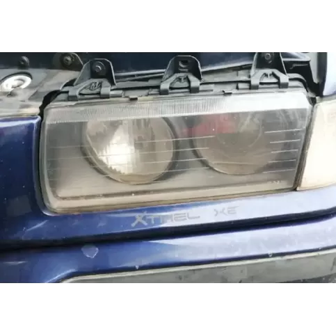 0301087021 фара передняя BMW 3 E36 1995