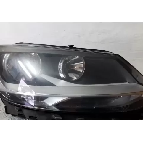 0301242602 фара передняя Volkswagen Sharan 2011