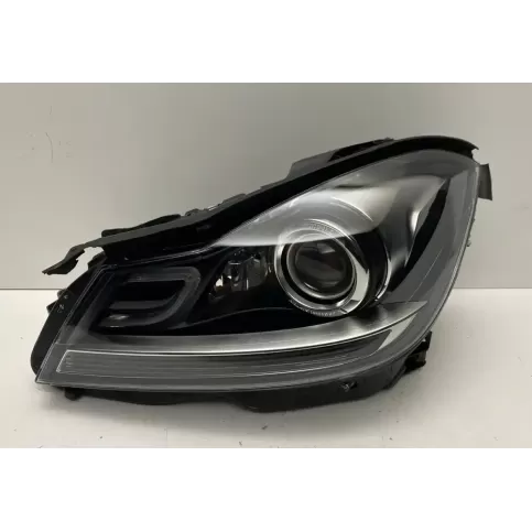 030127028504 фара передняя Mercedes-Benz C AMG W204 2013