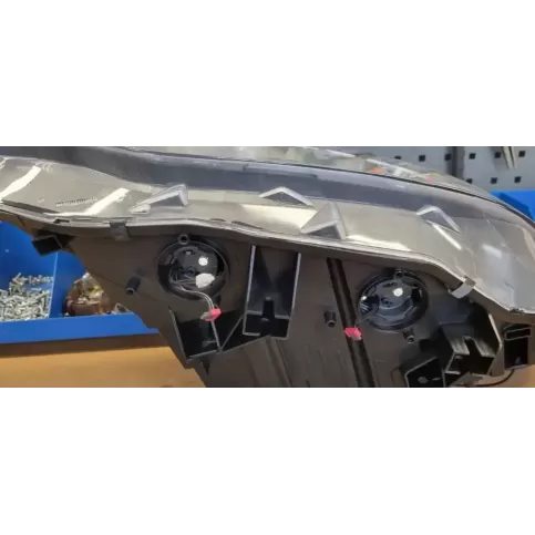 030128228105 фара передняя BMW 4 F32 F33 2014