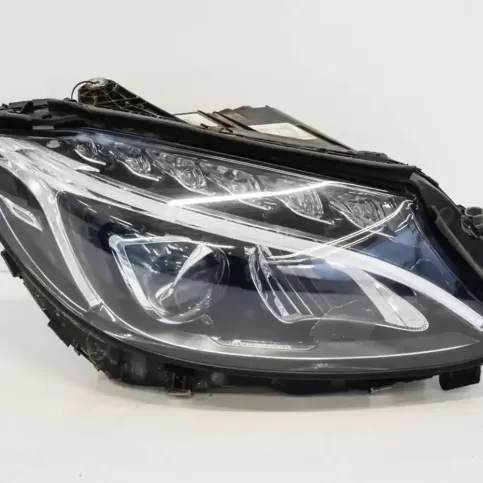 030255223401 фара передняя Mercedes-Benz C W205 2016