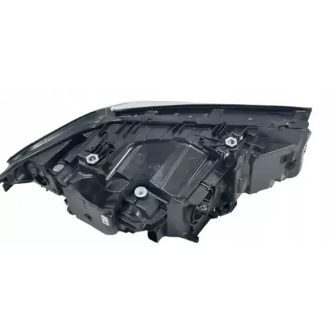 0391010000 фара передняя BMW 5 G30 G31 2016