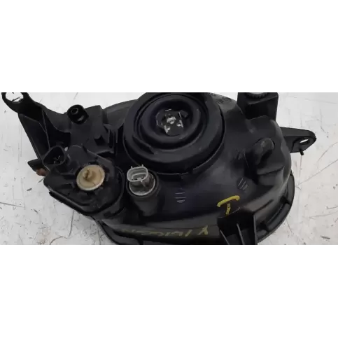 082121183L фара передняя Toyota Corolla E210 E21 2000