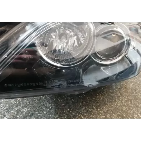 083161132 фара передняя Mazda 3 I 2006