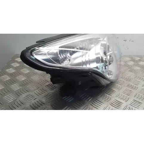 1011206 фара передняя Hyundai i30 2007
