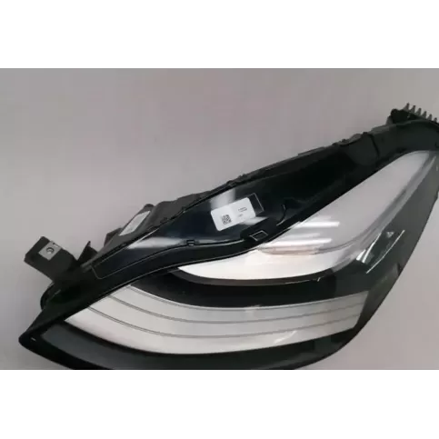 107737900B фара передня Tesla Model 3 2019