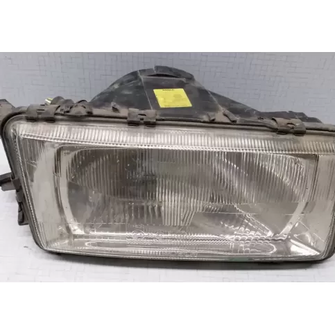 1305363969 фара передняя Audi 80 90 B3 1988