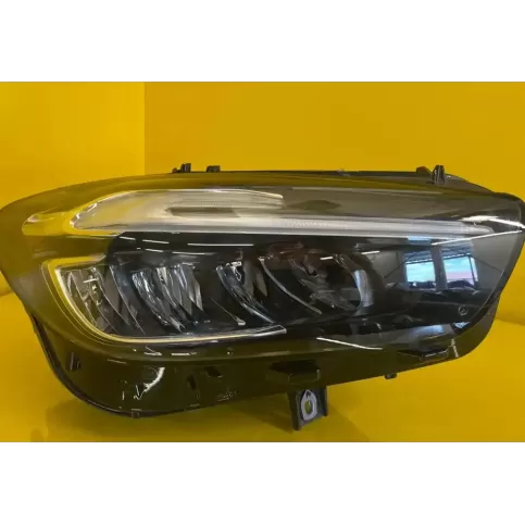 13836 фара передняя Mercedes-Benz GLA W156 2020