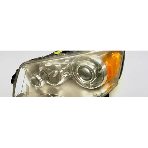 1EL26306011 фара передня Chrysler Town & Country V 2010