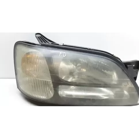 20653 фара передняя Subaru Legacy 2000