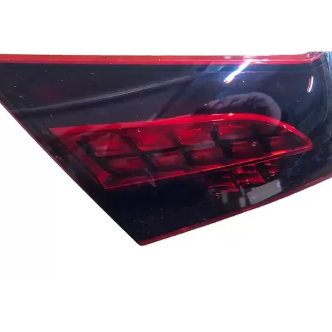 2139068305 фара задняя Mercedes-Benz E W213 2017