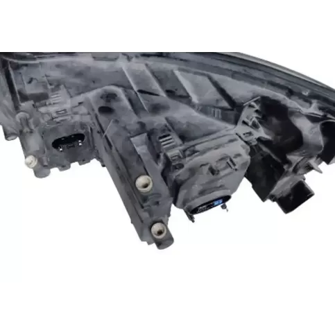 24705206000053 фара передня Skoda Octavia Mk2 (1Z) 2011