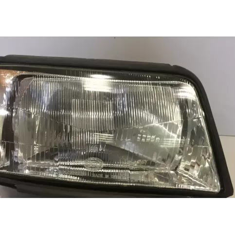 30213717C фара передня Audi 100 S4 C4 1993
