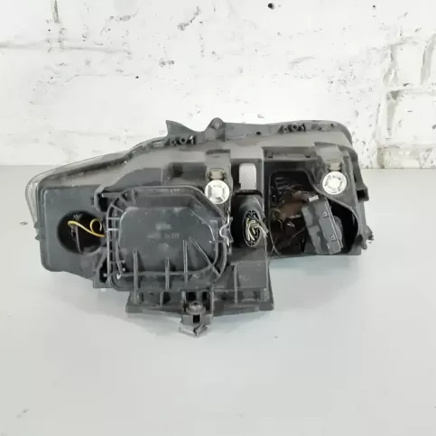 3124L фара передня Audi A4 S4 B6 8E 8H 2003