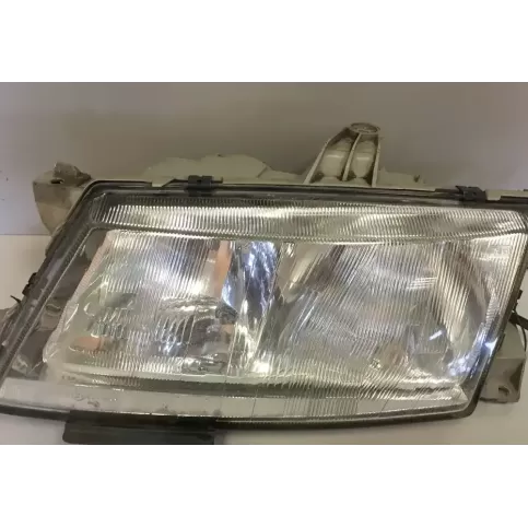 4910956 фара передня Saab 9-3 Ver1 2000