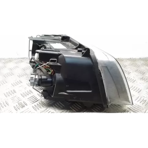 4B3941003F фара передня Audi A6 S6 C5 4B 2004