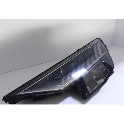 4M8941035 фара передня Audi Q8 2018