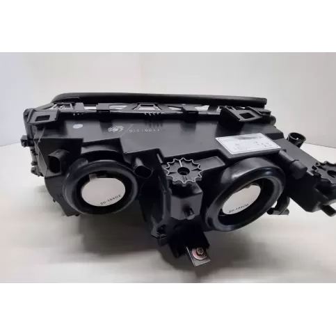 63126910958 фара передня BMW 3 E46 2003
