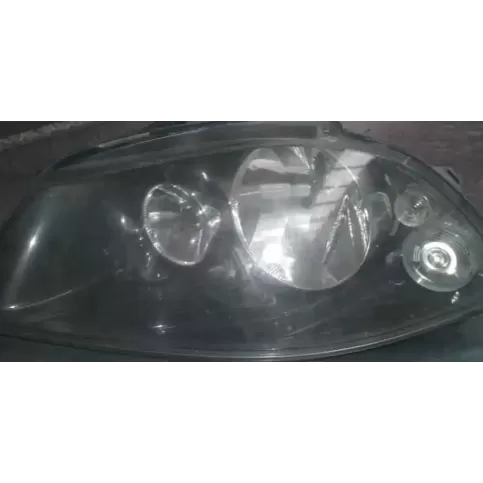 6L1941005H фара передняя Seat Ibiza III (6L) 2002