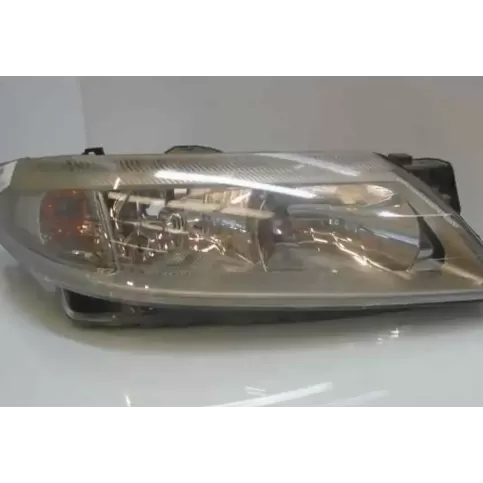 7701048933 фара передня Renault Laguna II 2001