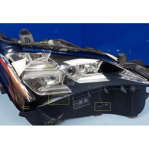 8114524220 фара передня Lexus RC 2020