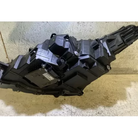 8990848150 фара передняя Lexus RX 450H 2020