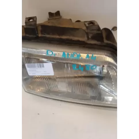 8D0941004A фара передня Audi A4 S4 B5 8D 1995