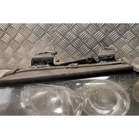 8E0941003F фара передня Audi A4 S4 B6 8E 8H 2004