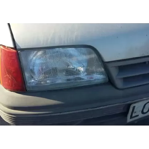 90053687 фара передня Opel Kadett E 1990