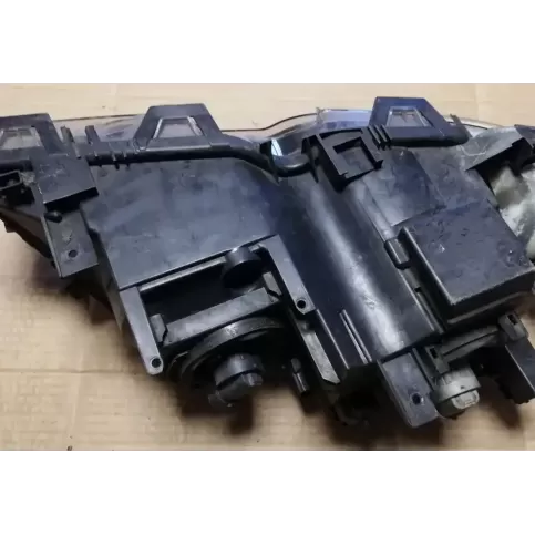 91772404 фара передняя BMW 3 E46 2002