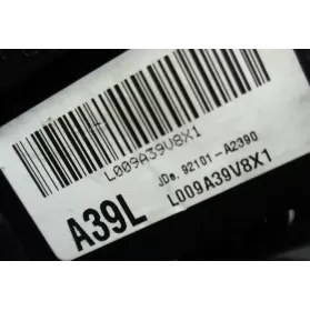 92101A2390 фара передняя KIA Ceed 2015
