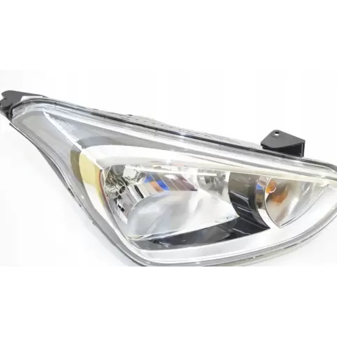 92102B9300 фара передняя Hyundai i10 2013