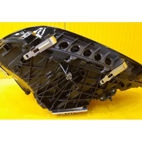 9505120 фара передня BMW 4 G22 G23 G24 G26 2020