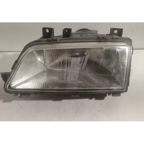 9615033680 фара передняя Peugeot 405 1995