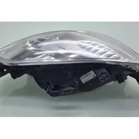 9682829380 фара передняя Peugeot Partner 2009