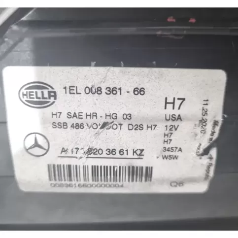 A1718203661 фара передняя Mercedes-Benz SLK R171 2004