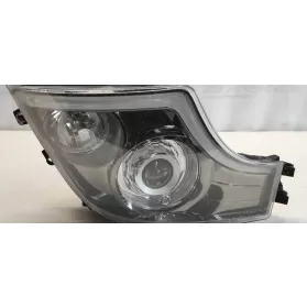 A9618206739 фара передняя Mercedes-Benz Actros 2013