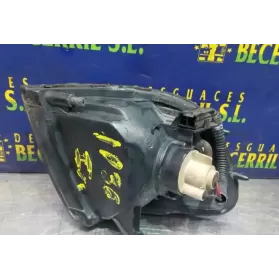 B613563C00 фара передняя Nissan Sunny 1992