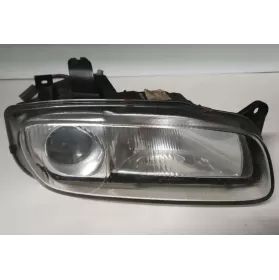 BG3J51030 фара передня Mazda 323 1996