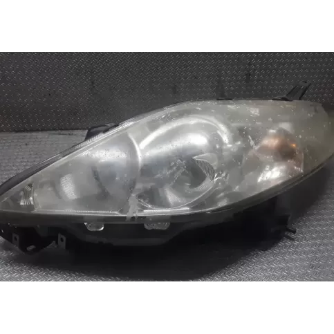 C23551040 фара передня Mazda 5 2006