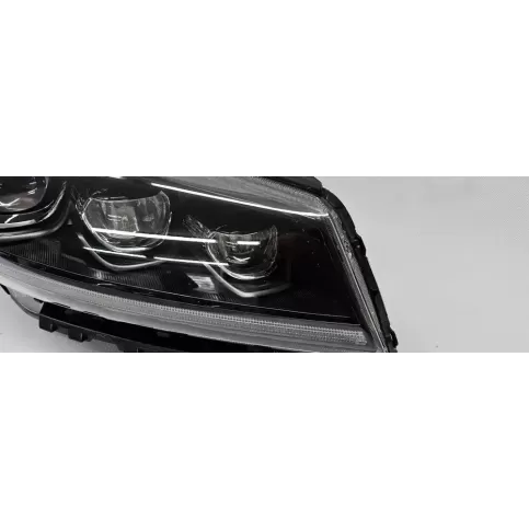 C5921-21220 фара передня KIA Sorento 2019