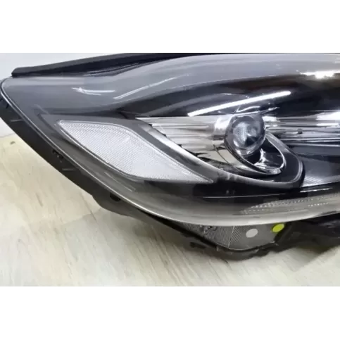 C592121220 фара передня KIA Sorento 2020