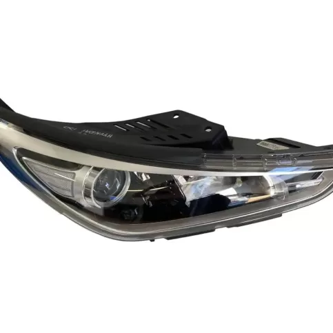 G492121040 фара передня Hyundai i30 2019